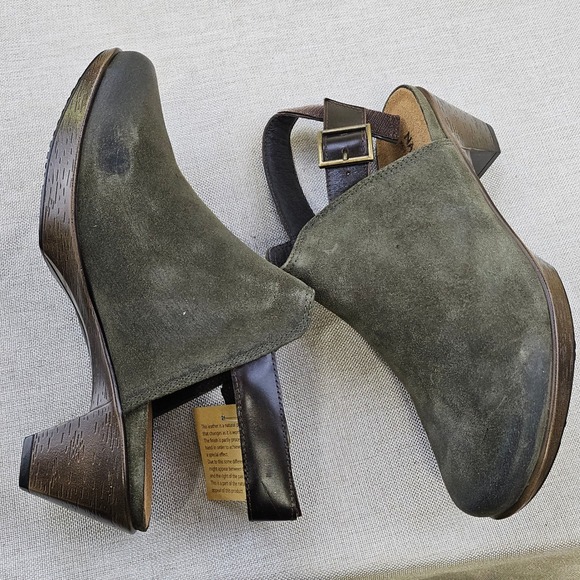New NAOT Brushed Olive Suede Slingback Clogs 44131 Women's Size 37 Wooden Heel - Picture 2 of 11